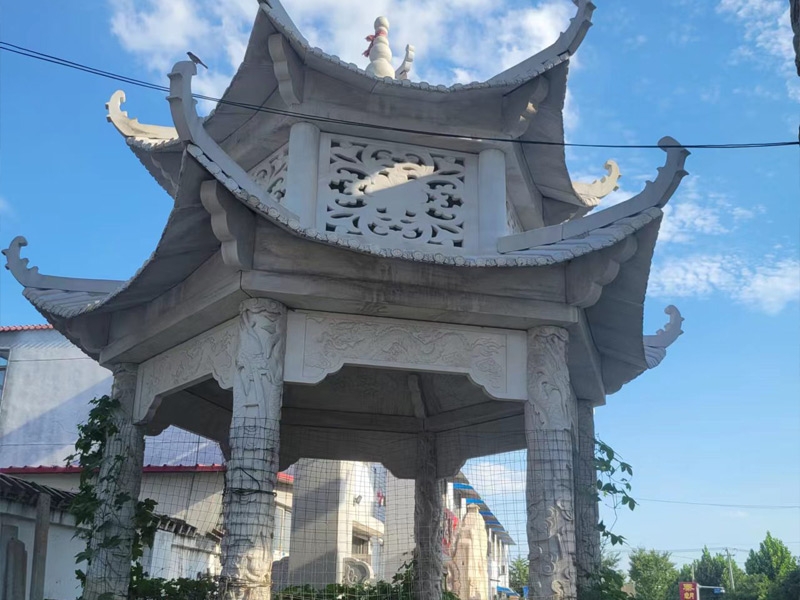 青石涼亭