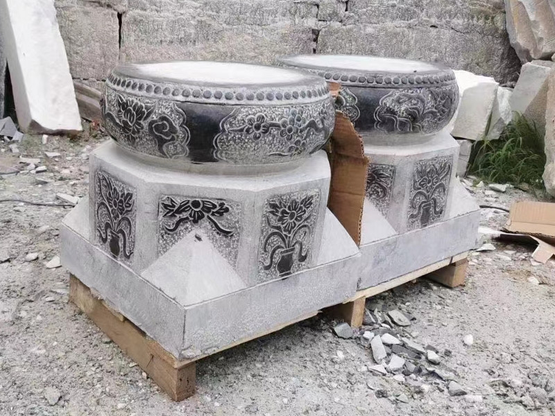 青石柱頂石