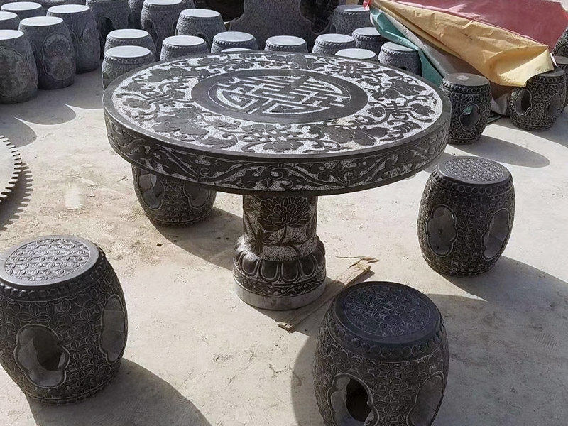 青石圓桌