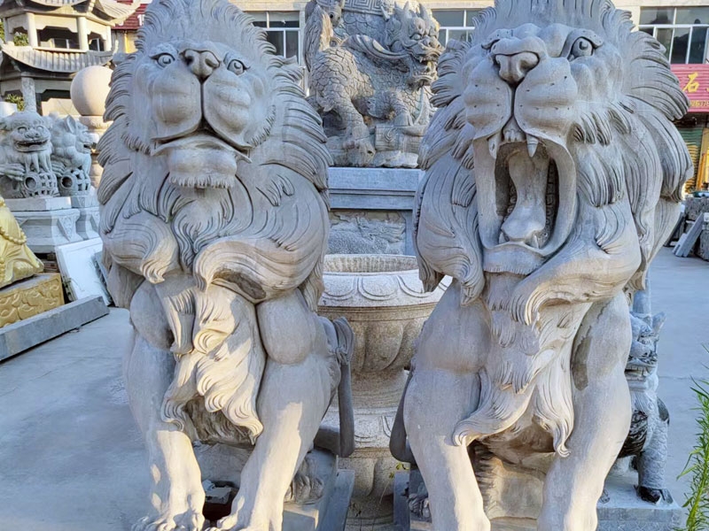青石獅子