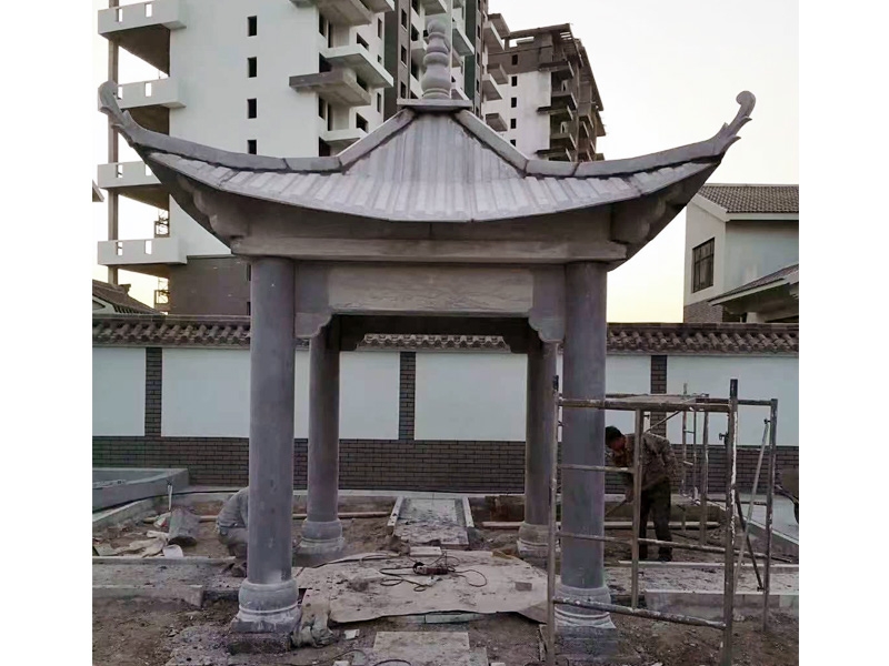 青石涼亭
