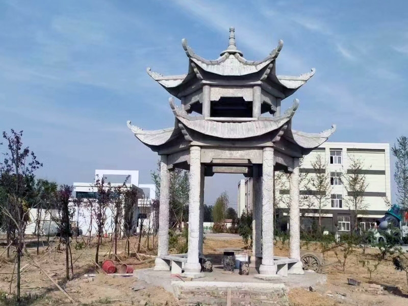 青石涼亭