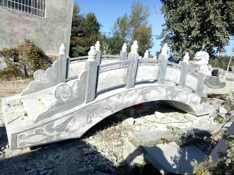 青石欄桿