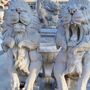 青石獅子