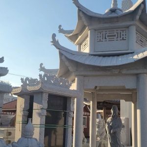 青石涼亭