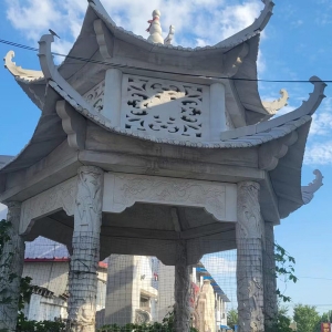 青石涼亭