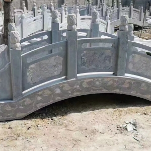 青石欄桿