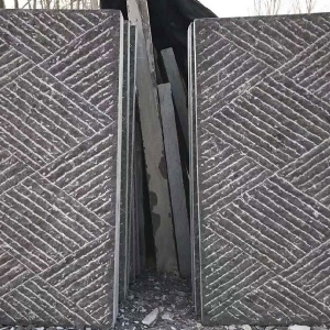 細鑿面青石板