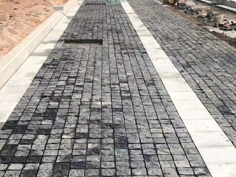 青石馬蹄石