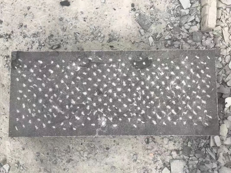 菠蘿面青石板